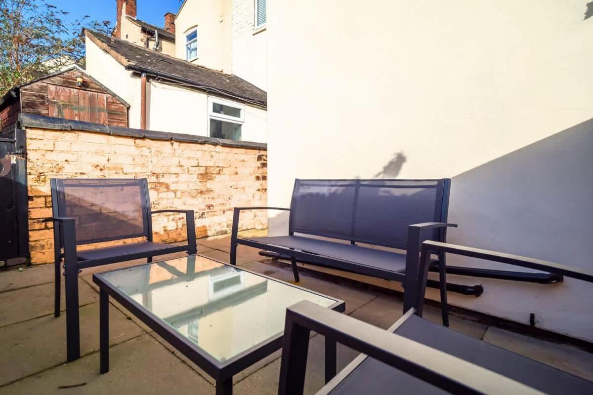 Penkhull House By Truestays - 4 Bedroom House In Stoke-On-Trent Exterior foto